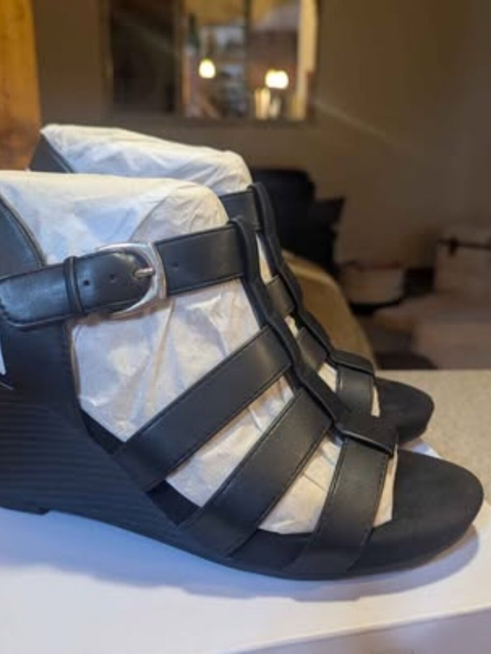 Aerosoles Pippa Black Wedge Sandals Size 8.5M - New in Box